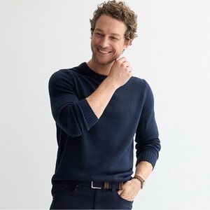 Sonoma Men's Dark Blue Crewneck Sweater